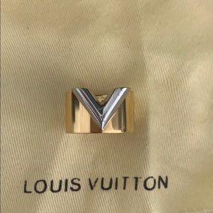 Louis Vuitton ring